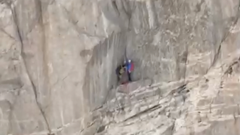Alpinisti bloccati Dente del Gigante