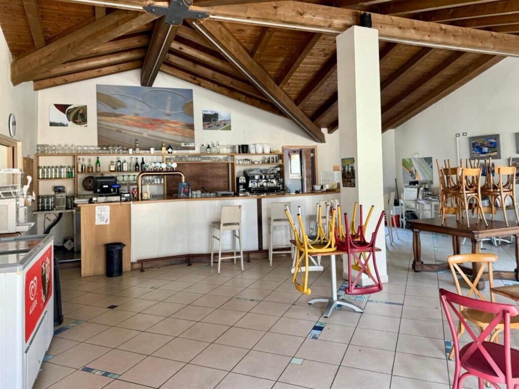 ristorante del Golf Club Aosta Brissogne []