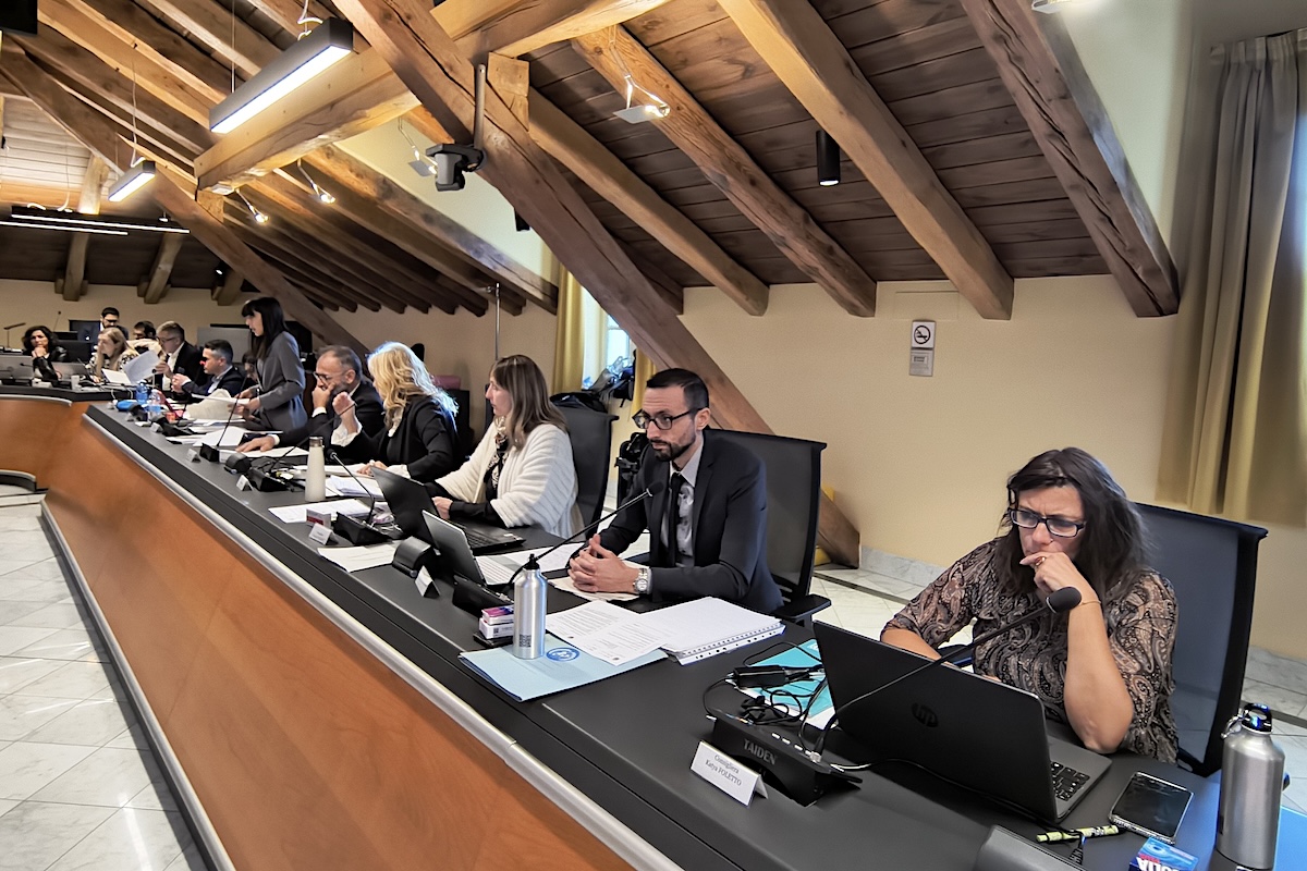 L'opposizione del Consiglio comunale di Aosta - Foto Facebook Comune di Aosta