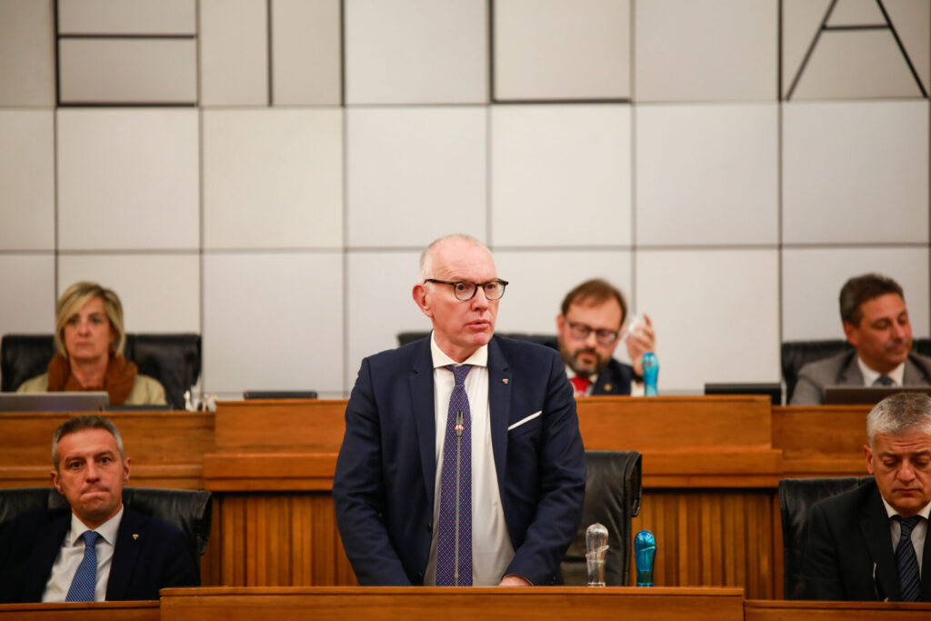 Consiglio regionale elezione del presidente della regione giunta regionale testolin