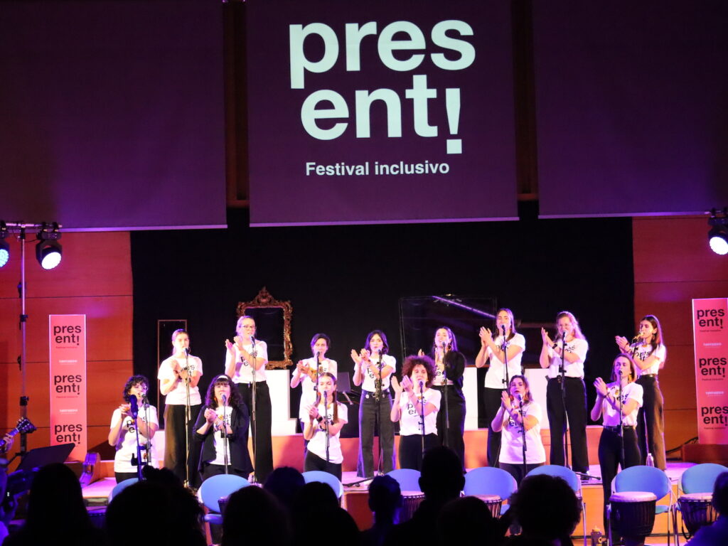 Coro Mazì Present! festival inclusivo Foto Alice Dufour