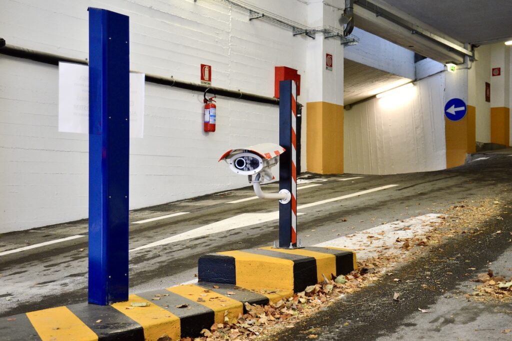 Il parcheggio di viale Monte Bianco a Courmayeur, riqualificato