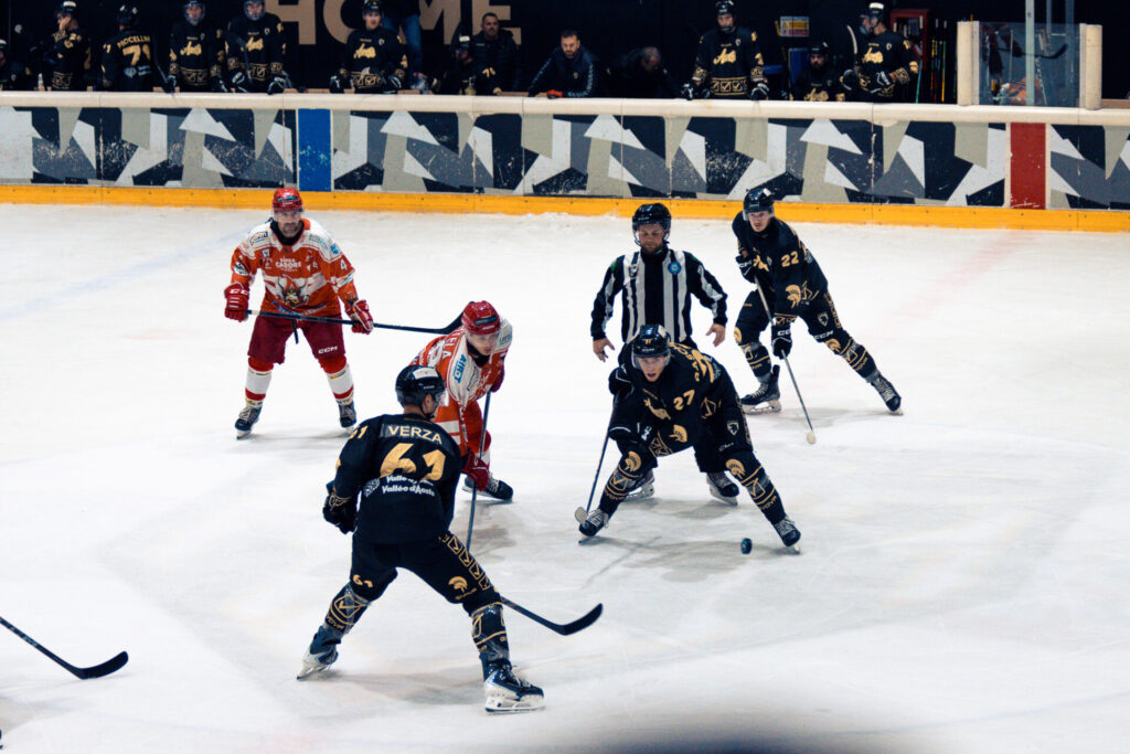 HC Aosta emergenza difensiva pesa