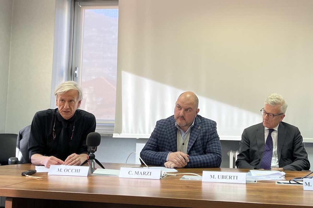 Il direttore sanitario dell'Usl Mauro Occhi con l'assessore Marzi ed il direttore generale Uberti