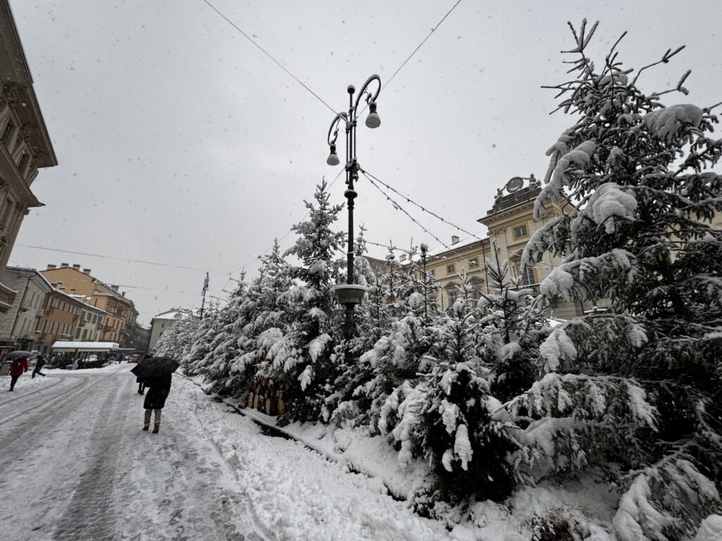 Prima neve ad Aosta novembre