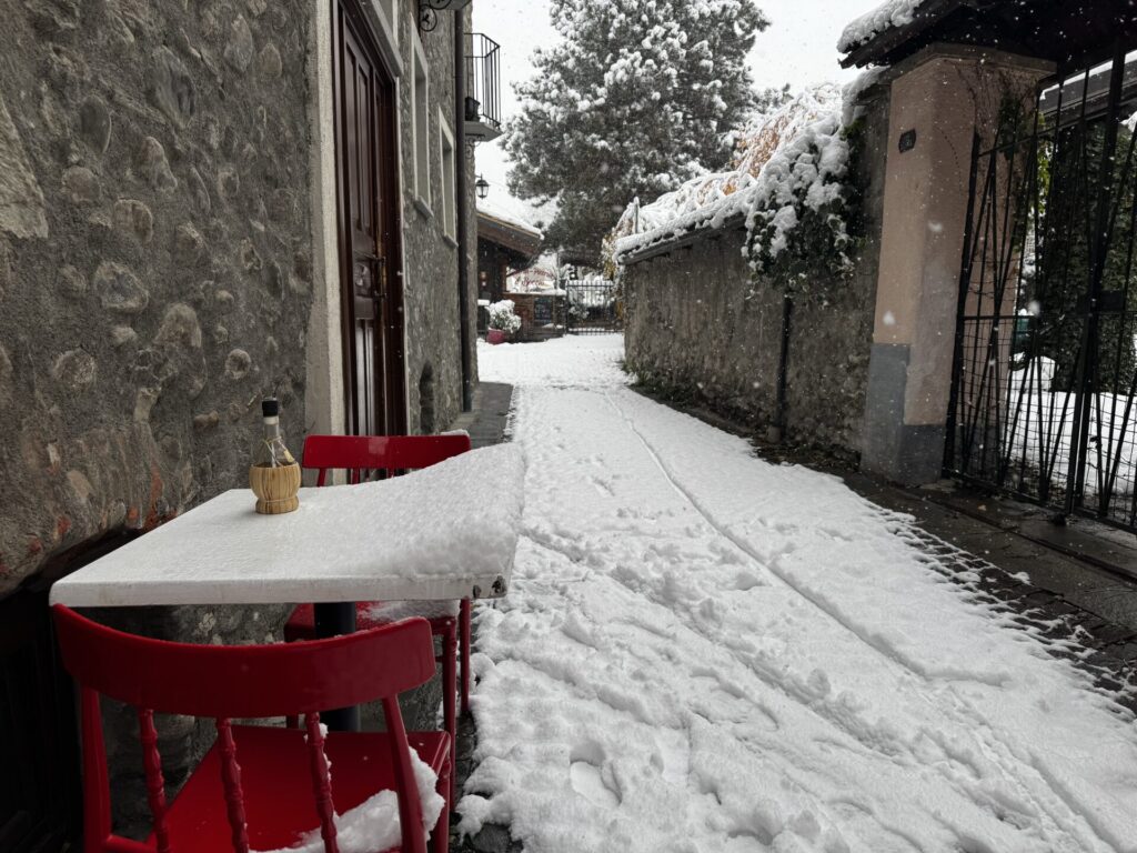 Prima neve ad Aosta novembre