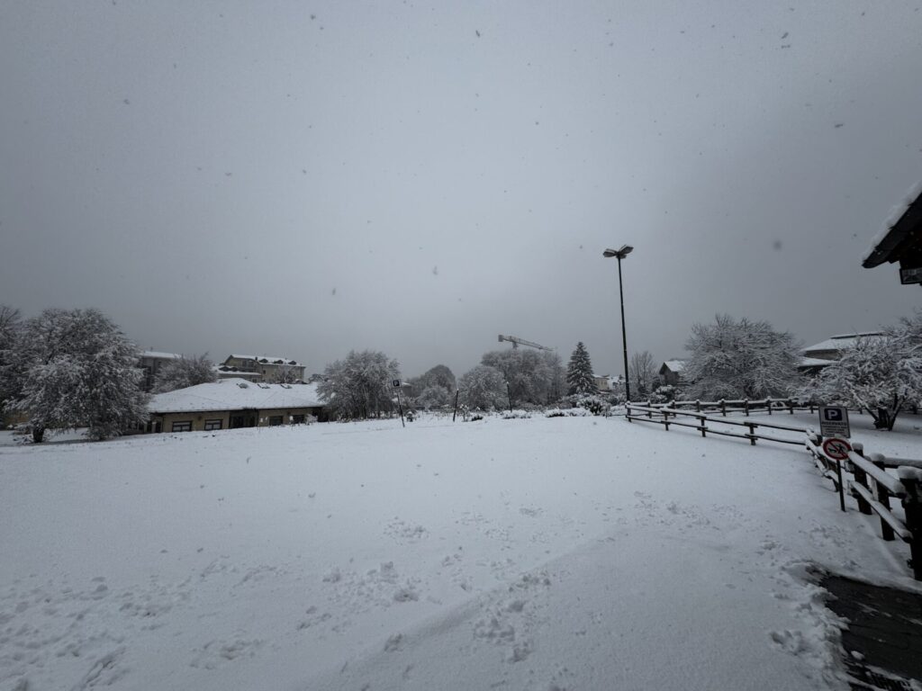 Prima neve ad Aosta novembre