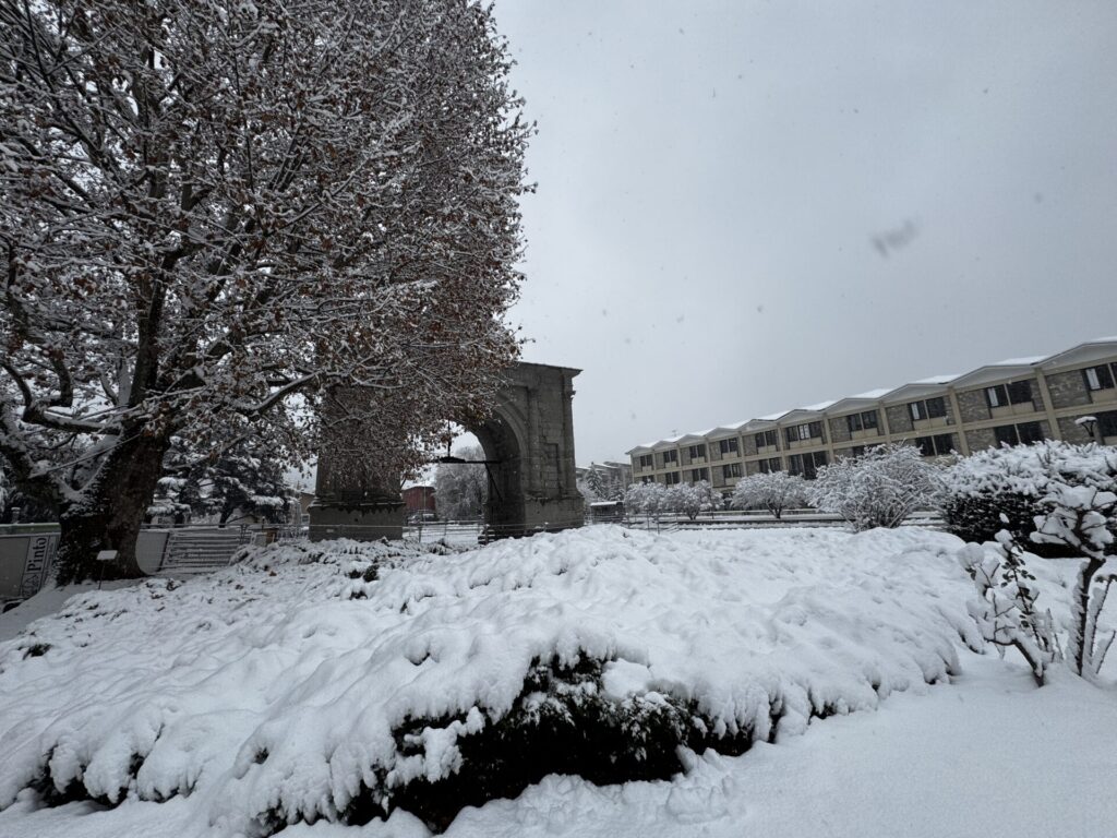 Prima neve ad Aosta novembre