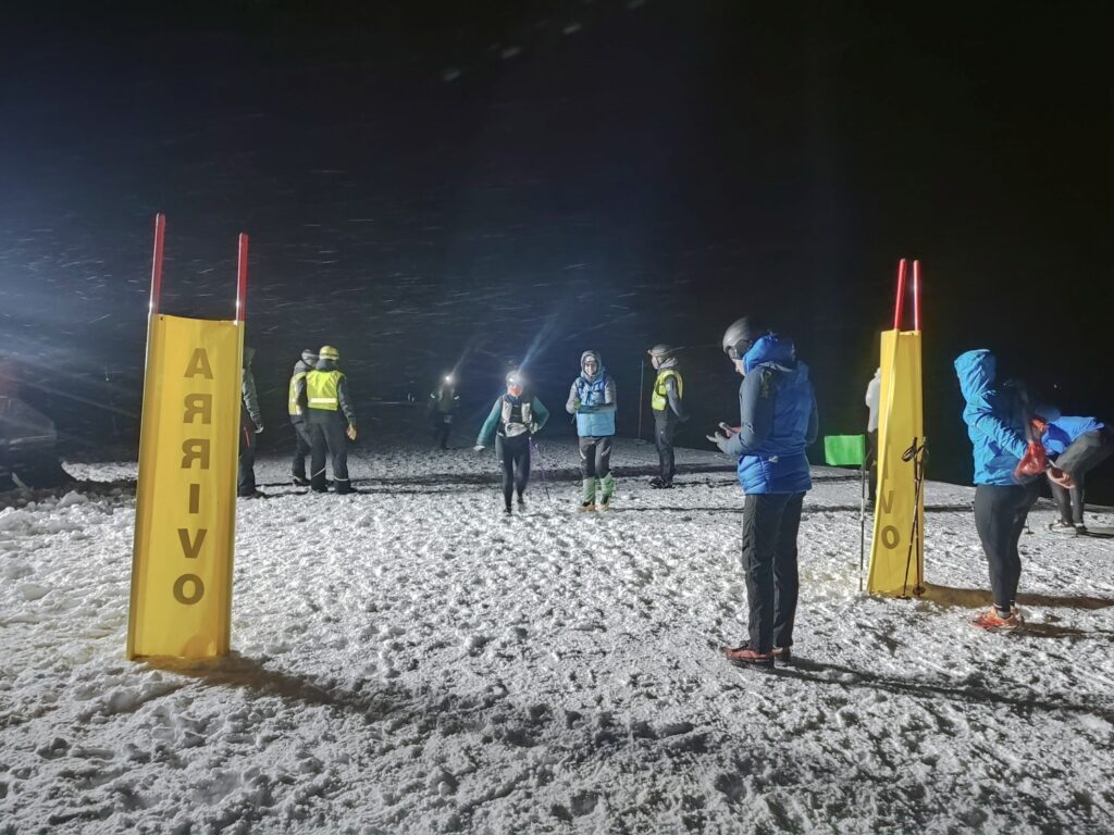 Snow Vertikal Chamois ()