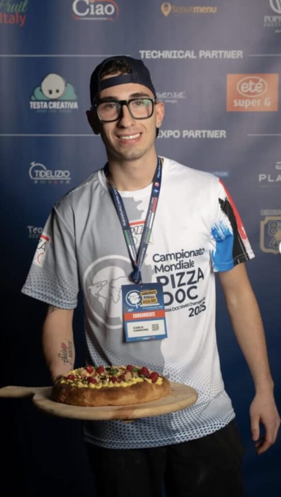 I pizzaioli di Meffry, Francesco e Carlo Cardone, premiati al Campionato mondiale della Pizza DOC