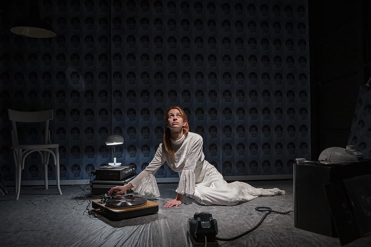 framedivision - Alexine Dayné