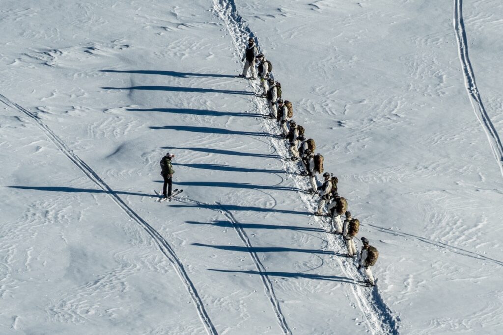 Pattuglia ° Reggimento Alpini su Ghiacciaio