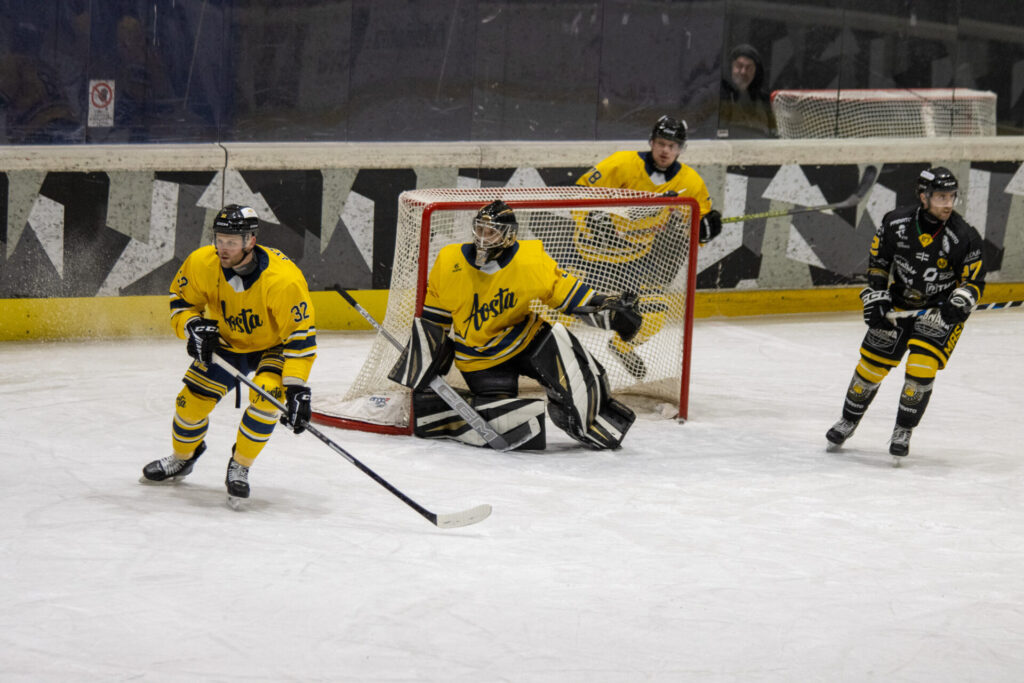 HCAosta Varese phV Pirana