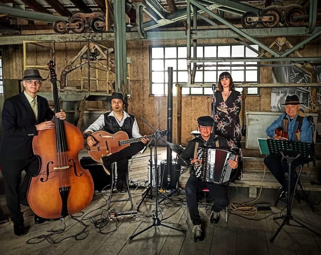 Le Bistrot des nuages gruppo