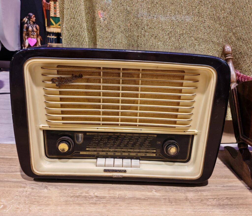 Mercatino Chic e Vintage di Natalee