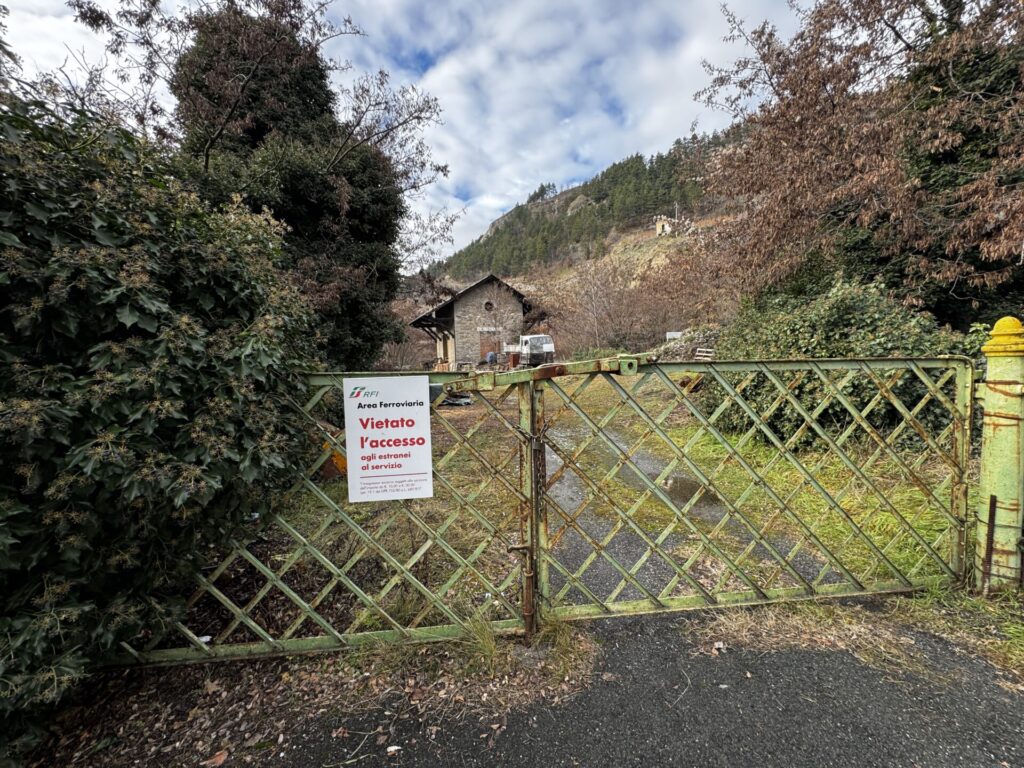 Stazione ferroviaria villeneuve