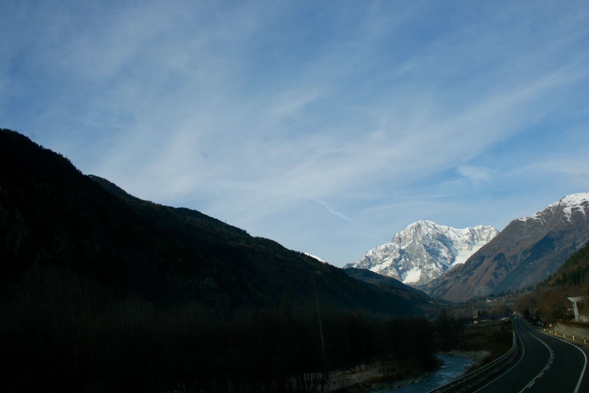 Il Monte Bianco dalla ferrovia Aosta-Pré-Saint-Didier