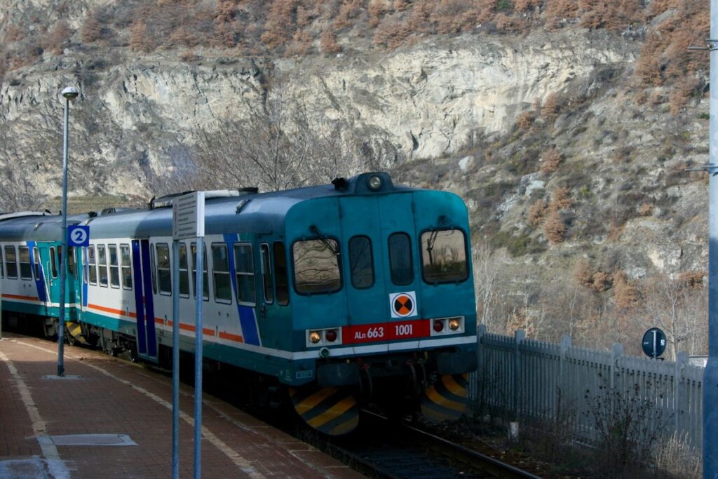L'ultimo viaggio del treno sulla ferrovia Aosta-Pré-Saint-Didier, nel 2015