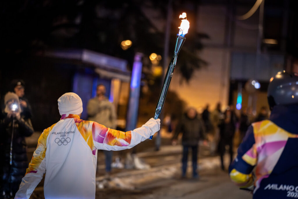 Accensione bracere olimpico Aosta