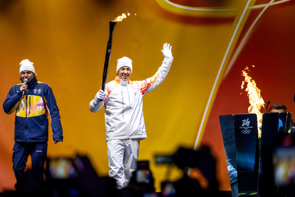 Accensione bracere olimpico Aosta