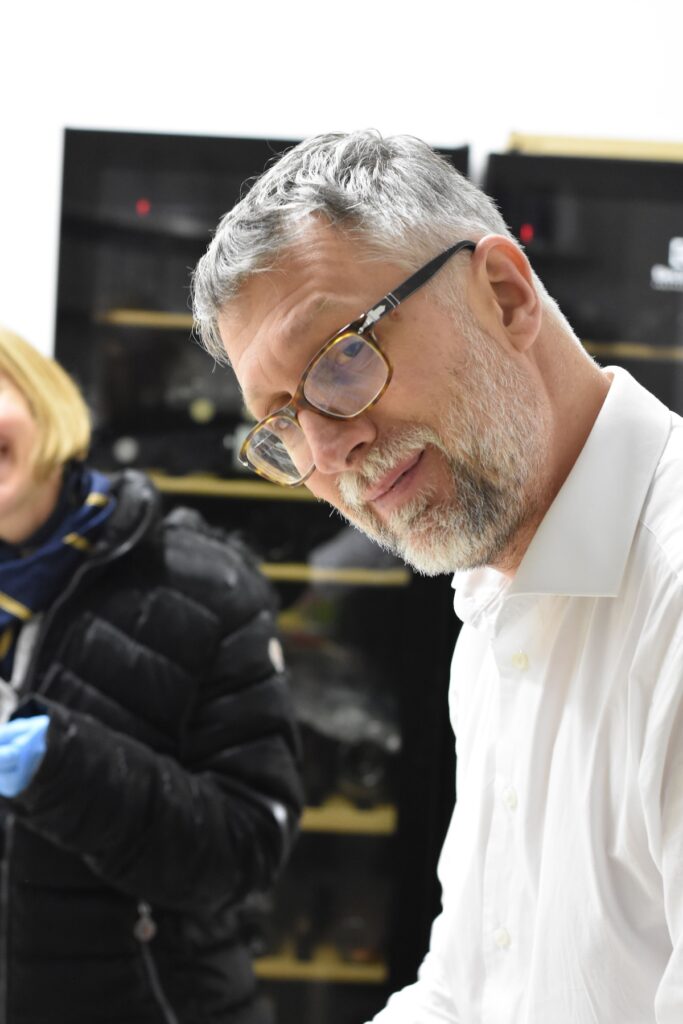 Ais, sommelier - Foto Gualtieri