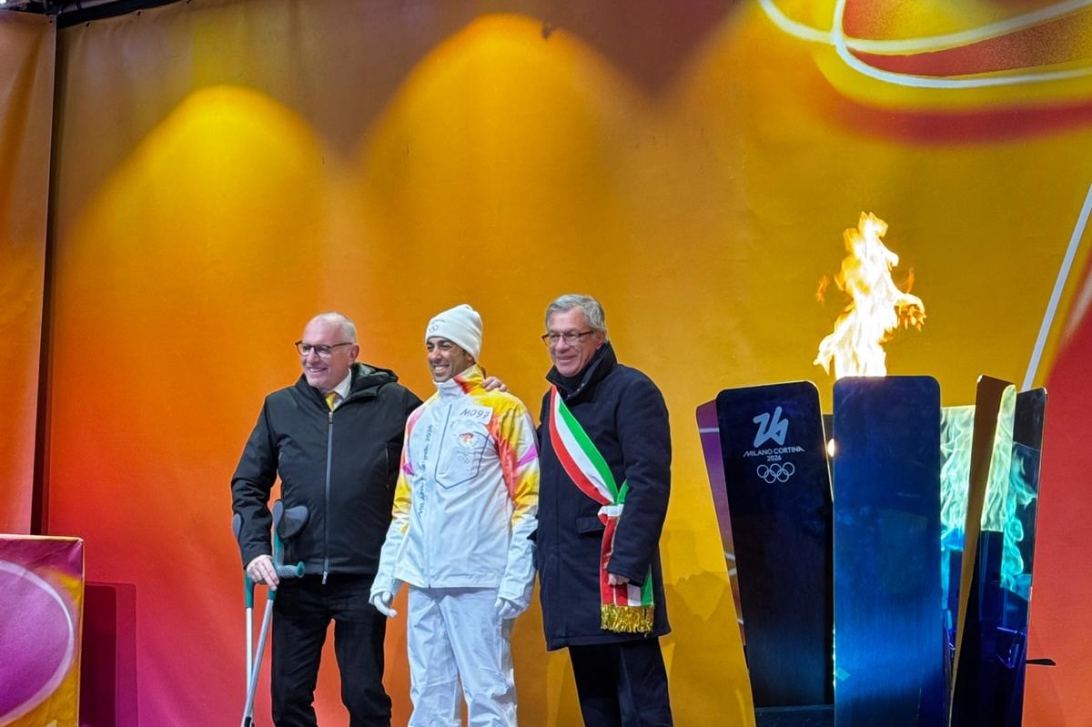 Il braciere olimpico acceso ad Aosta