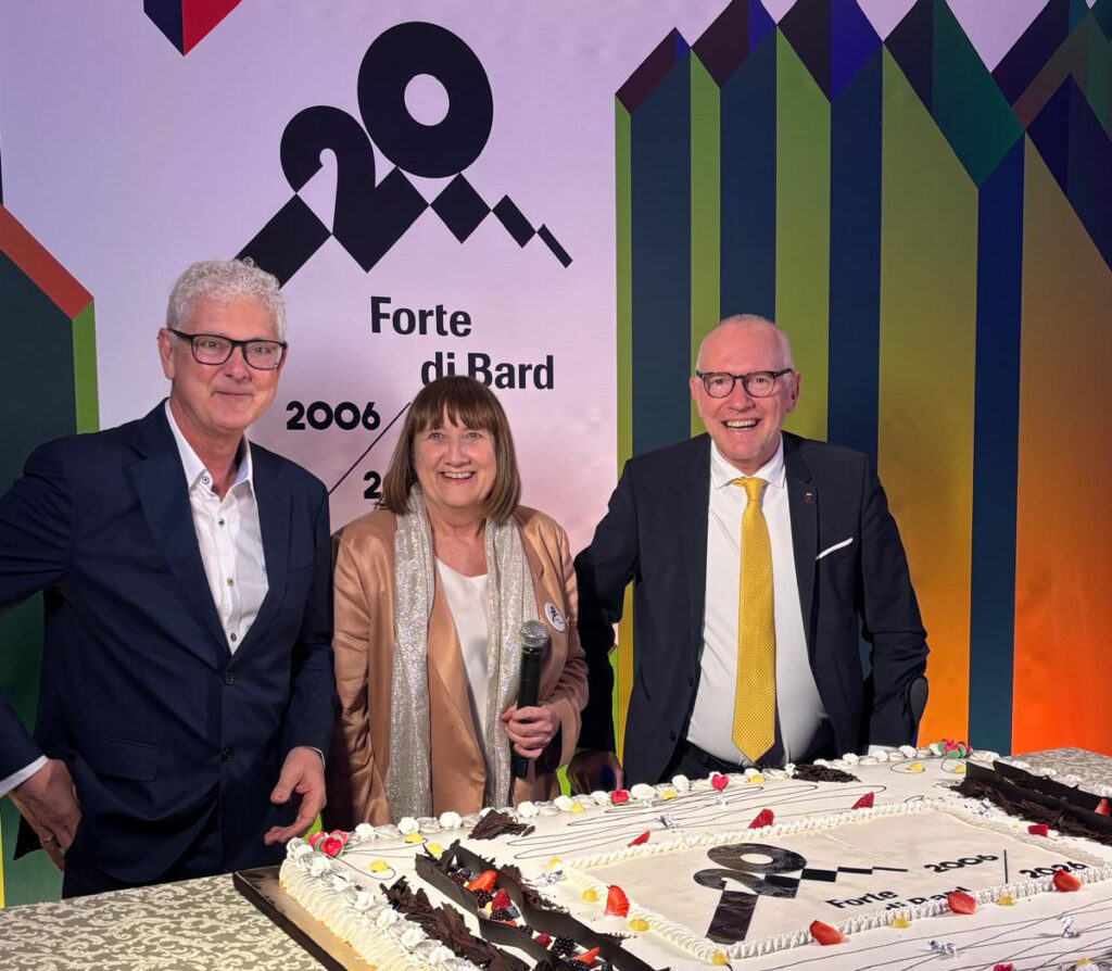 Ventennale Forte di Bard - Direttore Luca Bringhen, Presidente Ornella Badéry e Presidente della Regione Renzo Testolin (da sx a dx)