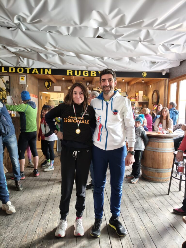 Elisa Vittom Mea Cross