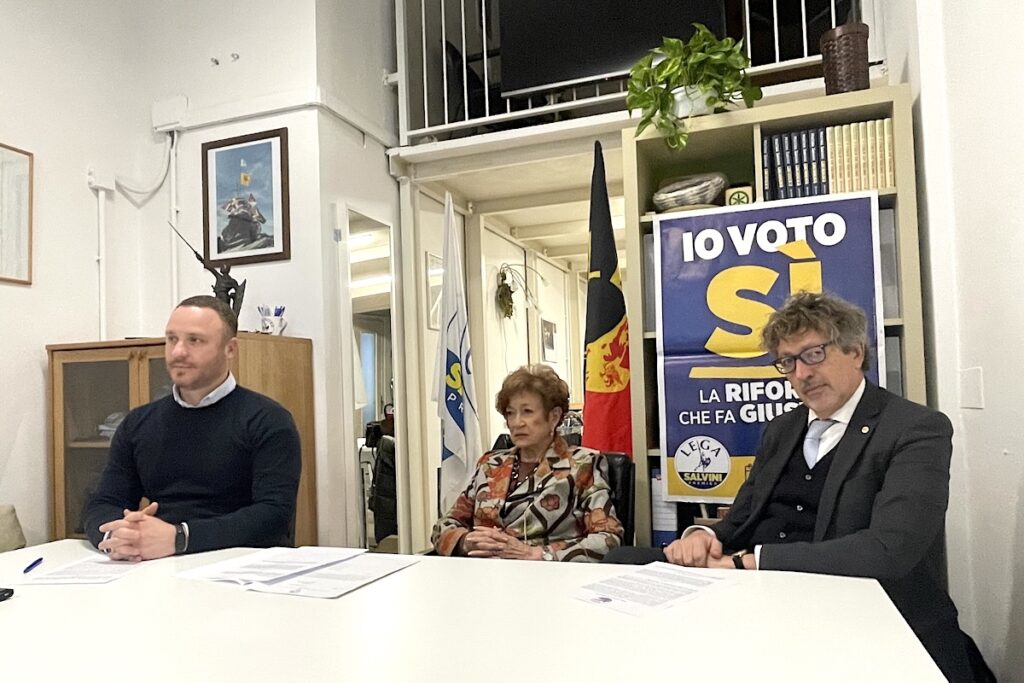 La conferenza stampa della Lega Vallée d'Aoste. Da sx: Manfrin, Boldi e Bellora