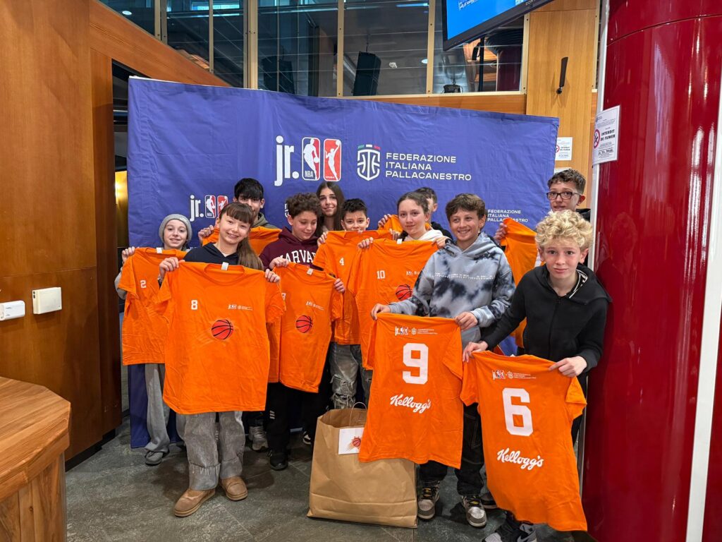 Jr WNBA FIP Schools League ()