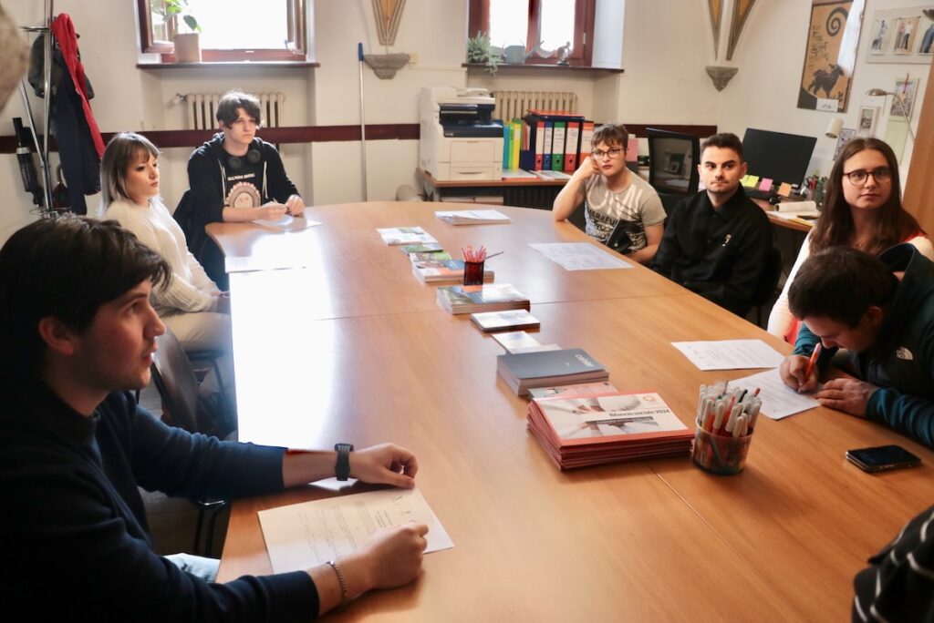 Youth Bank Esito Gruppo