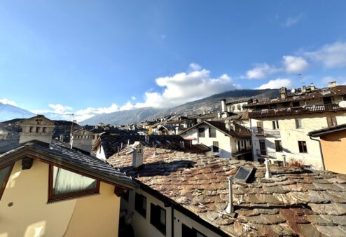 Record compravendite di case in Valle nel 2025. Ma il mercato immobiliare è a più velocità