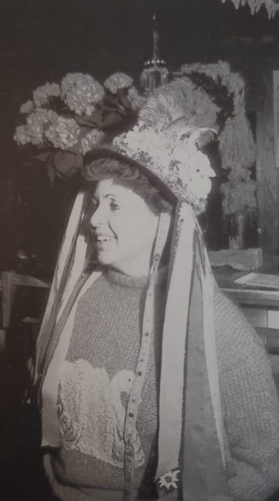 Lilly ad una festa all'Abba