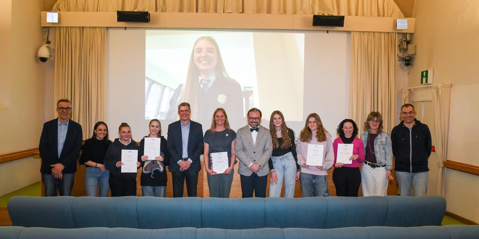 Estelle Dunand - in collegamento - e i partecipanti al concours Abbé Trèves