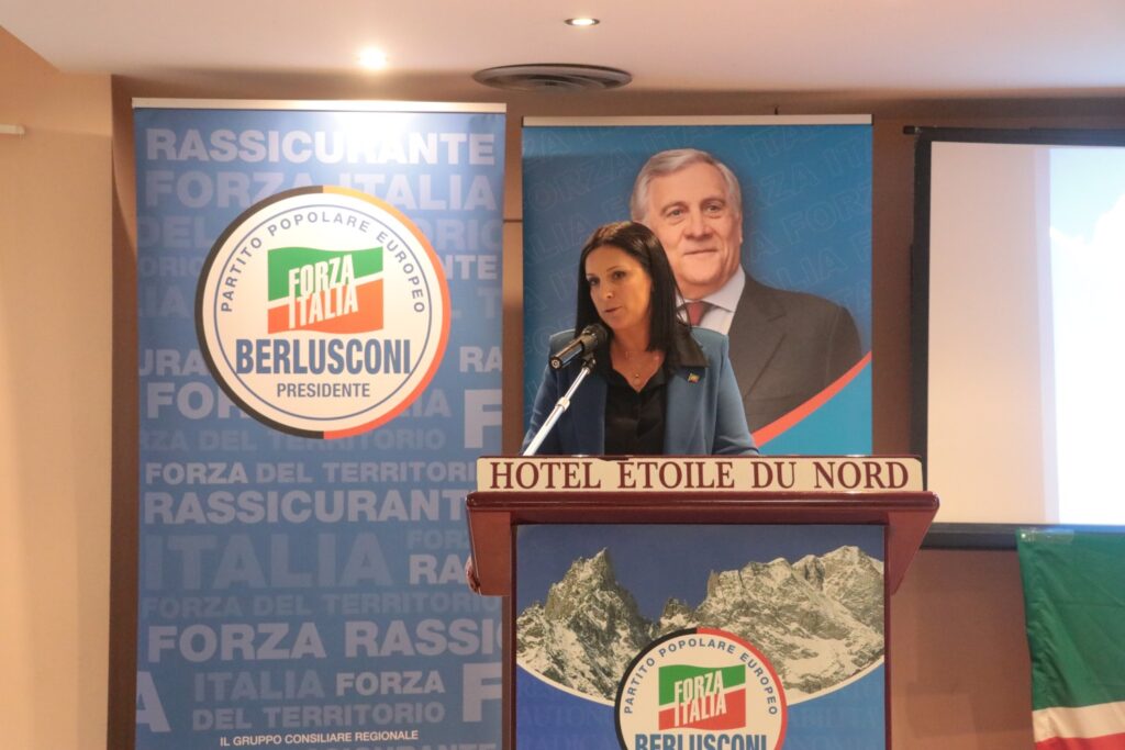Congresso regionale Forza Italia Valle d Aosta Emily Rini () rid