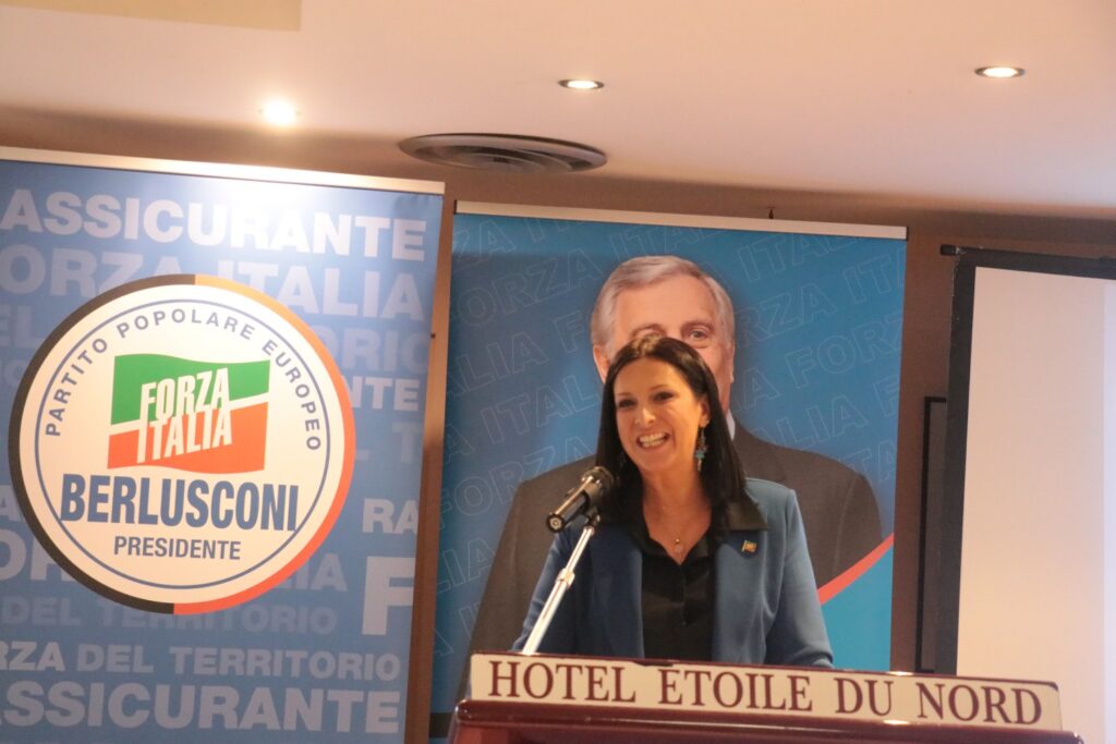 Congresso regionale Forza Italia Valle d Aosta Emily Rini rid