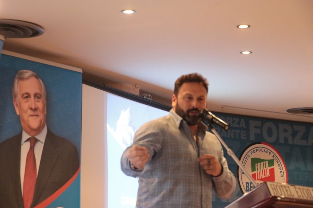 Congresso regionale Forza Italia Valle d Aosta Philippe Milleret () rid