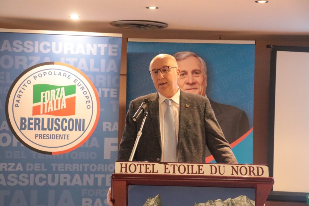 Congresso regionale Forza Italia Valle d Aosta Pierluigi Marquis rid