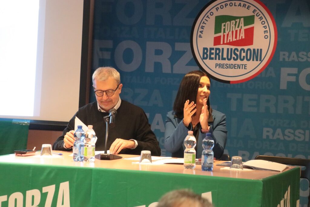 Congresso regionale Forza Italia Valle d Aosta Raffaele Nevi Emily Rini () rid