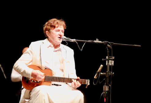 Con Goran Bregović allo Splendor va in scena una festa balcanica tra memoria, cinema e danza