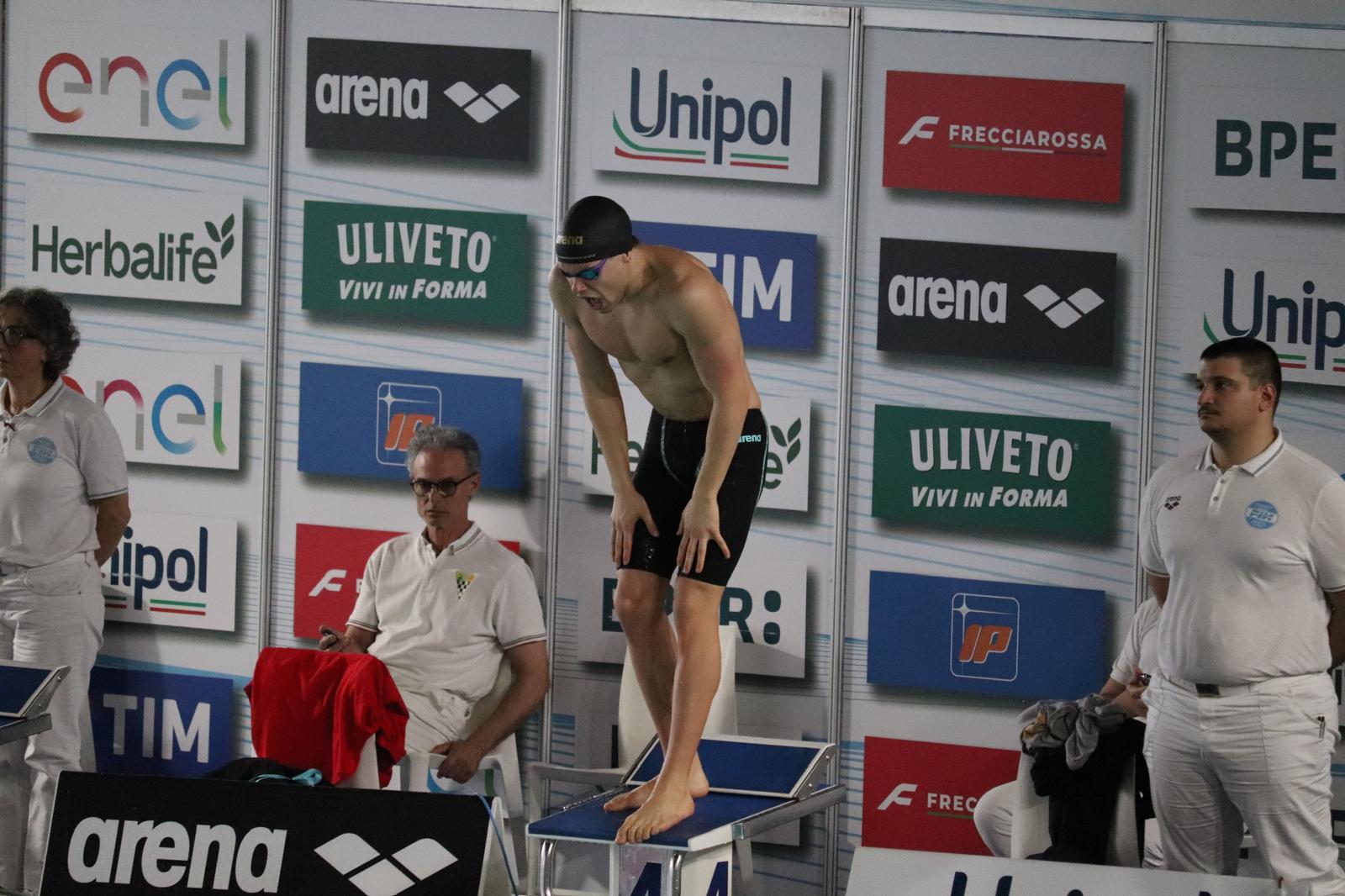 Matteo Espositi Espositi partenza ()