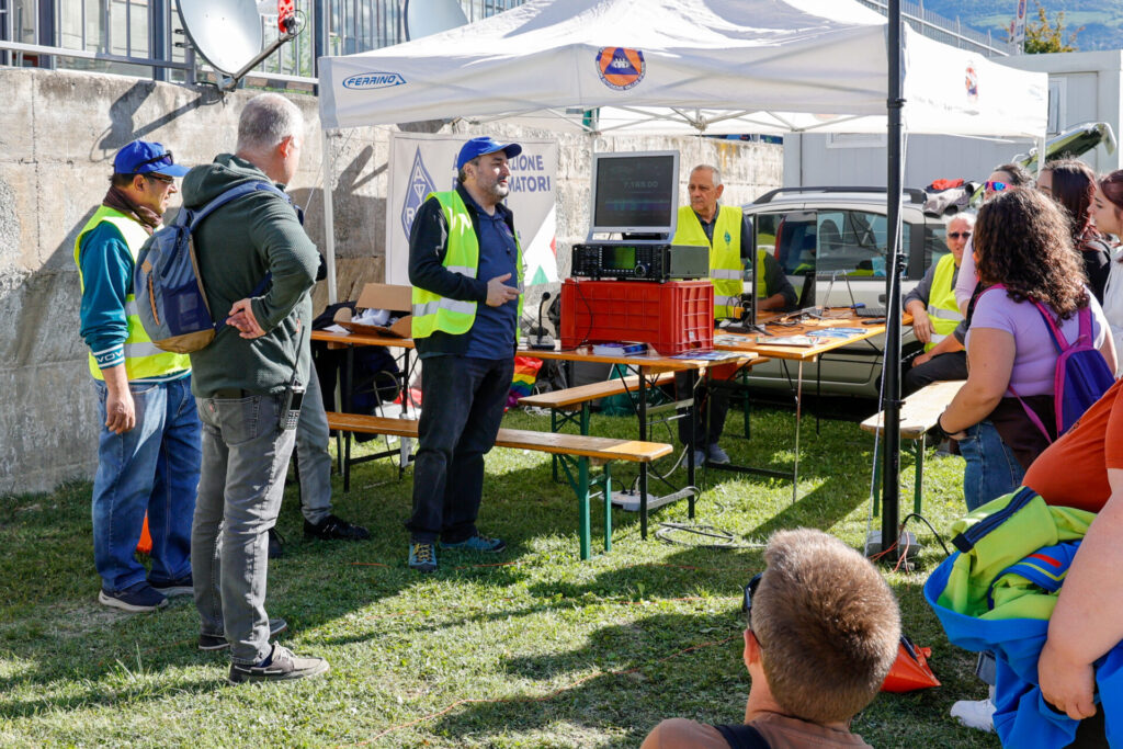 Protezione Civile e scuole maggio ph M Vignolini