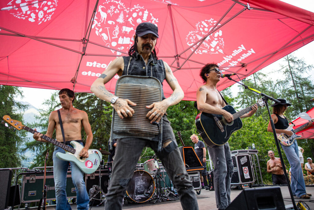 The Zen Circus Etroubles Musicastelle ph M Vignolini