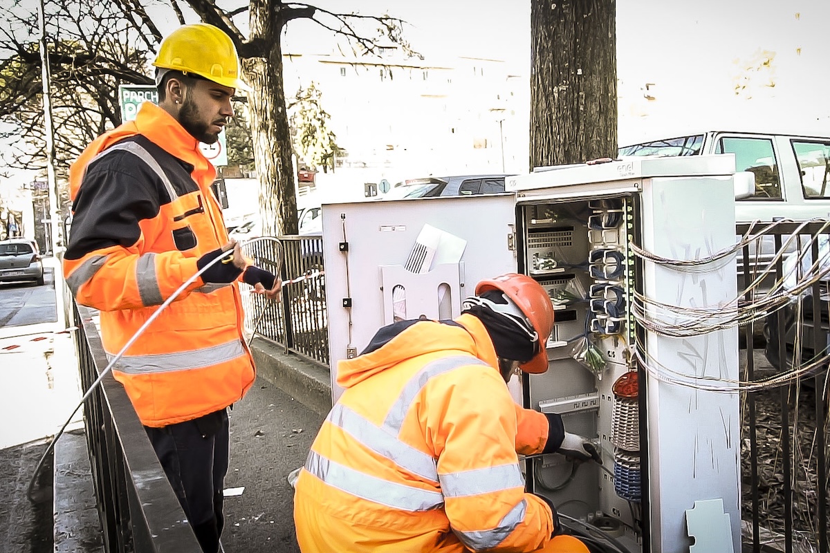 Cantieri fibra ottica - Banda ultra larga