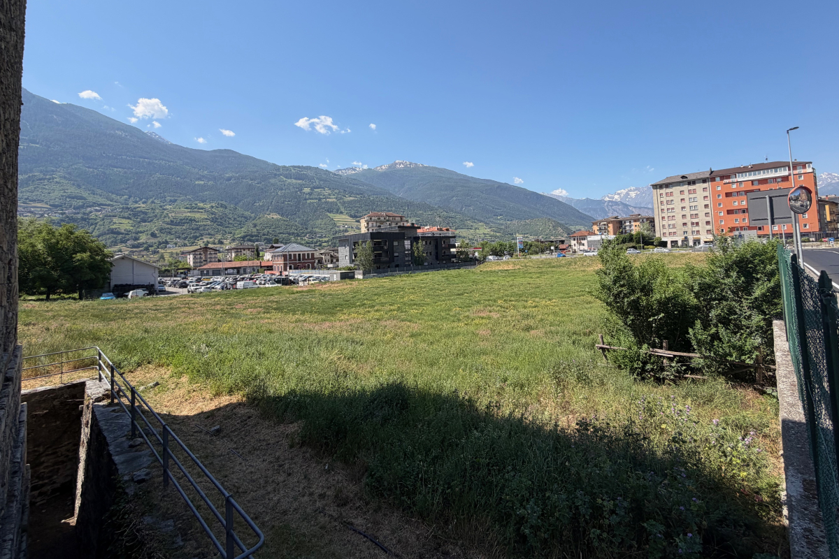 Il prato delle capre vicino alla Torre del lebbroso, ad Aosta