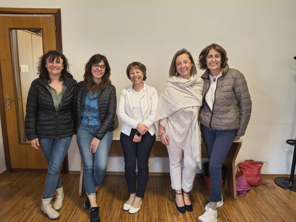 Incontro Una risorsa per la famiglia: l'assistente alla persona o badante. Da dove cominciare