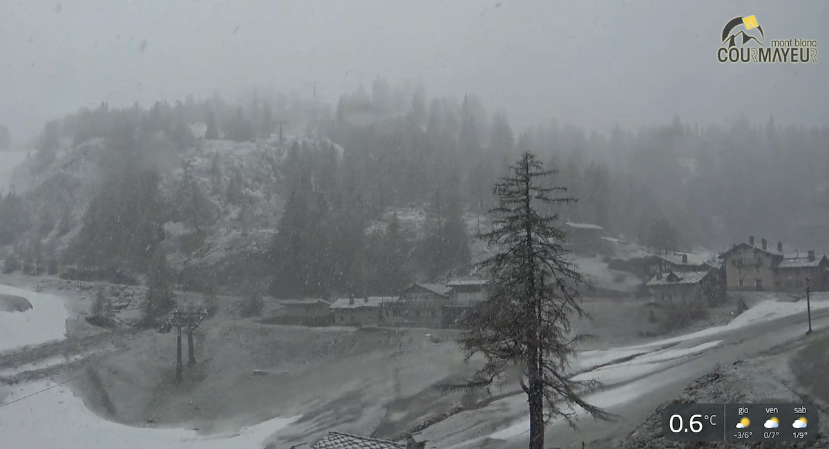 Mont Blanc Courmayeur webcam