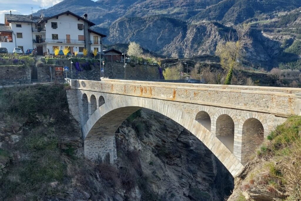Il ponte di Introd