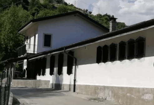 Esplode una granata durante un’esercitazione: feriti due militari ad Aosta