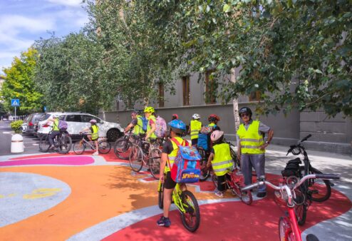 Bicibus e Pedibus, dalla mobilità sostenibile alla creazione di comunità nel quartiere Cogne